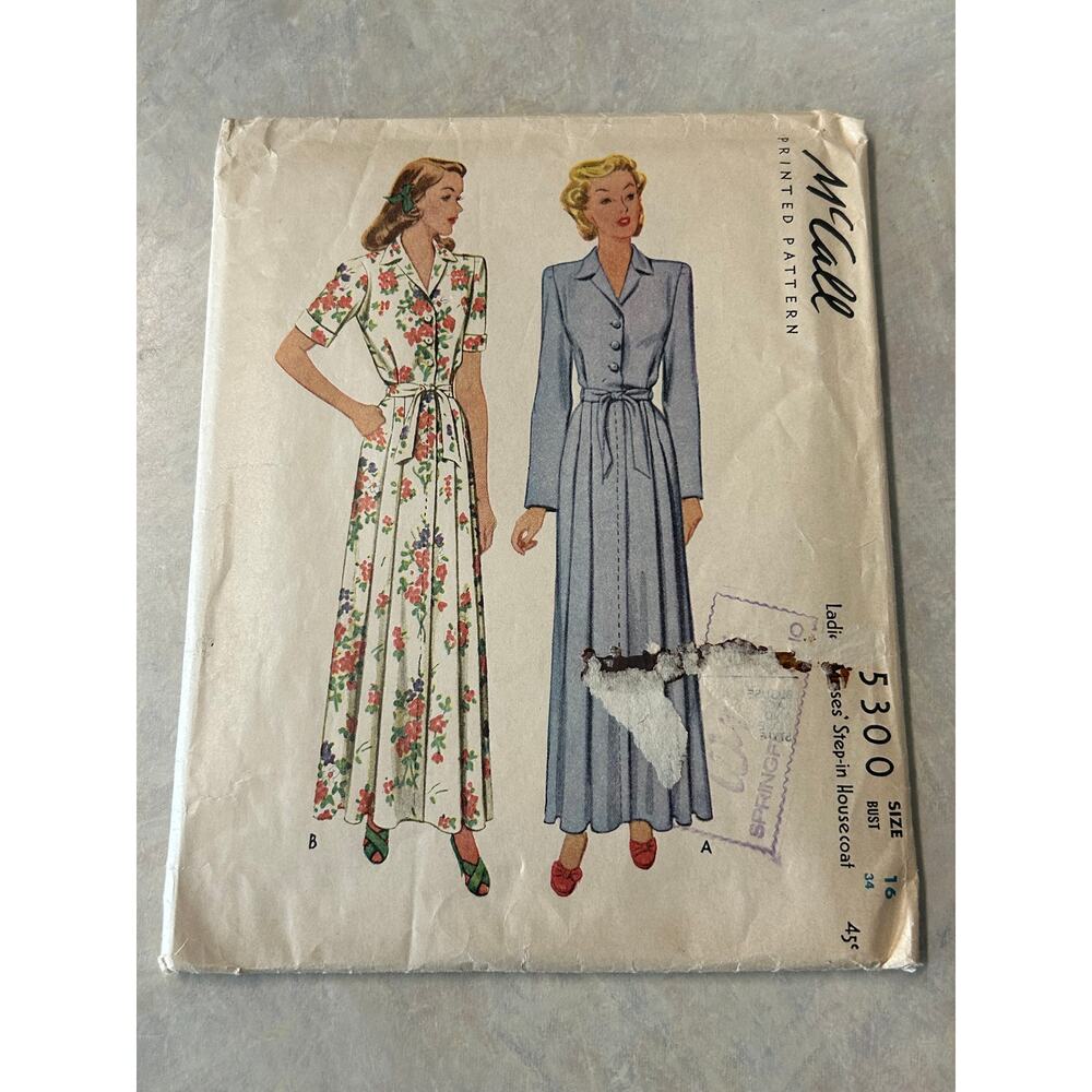 Vintage 1940's McCall Pattern #5300 Women's‎ Housecoat Robe Size 16